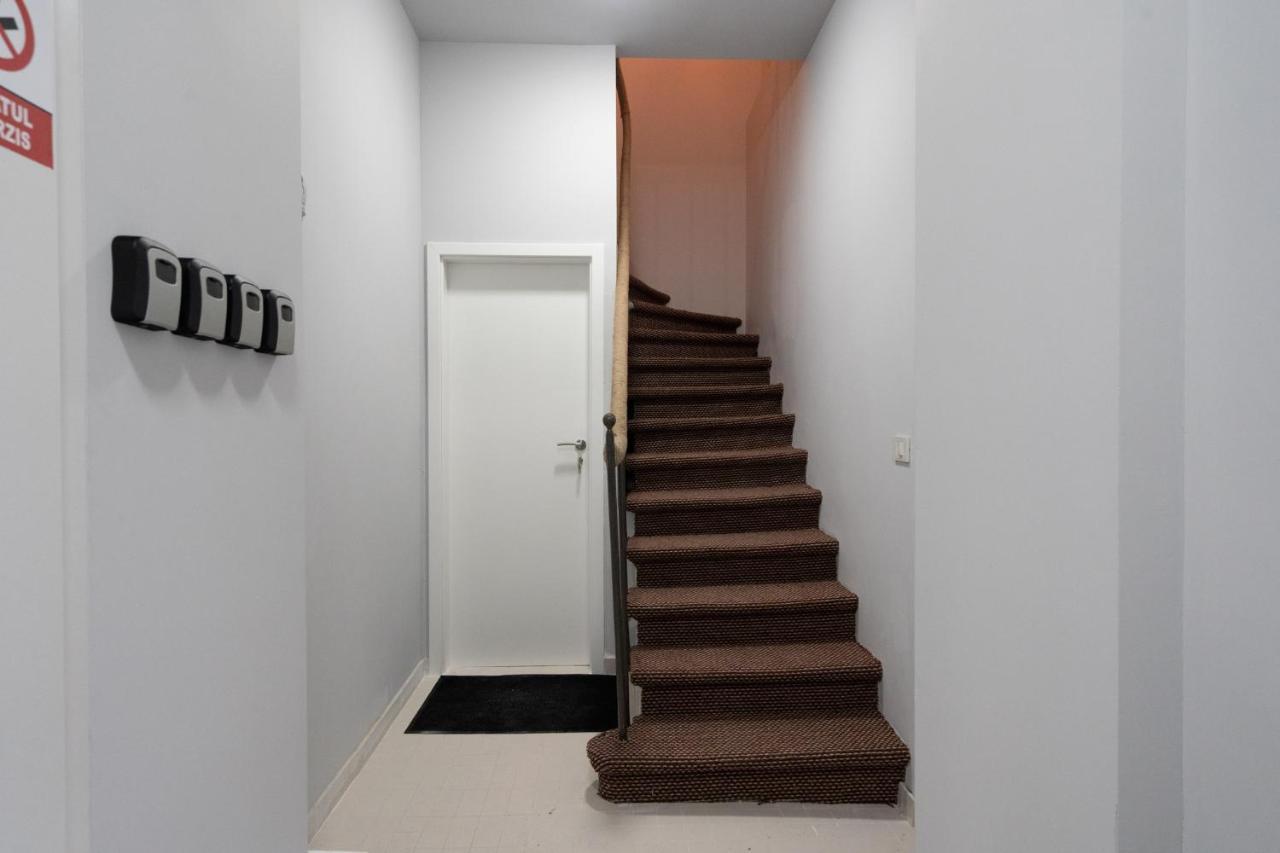Cute Central Apartments In Villa ブカレスト エクステリア 写真
